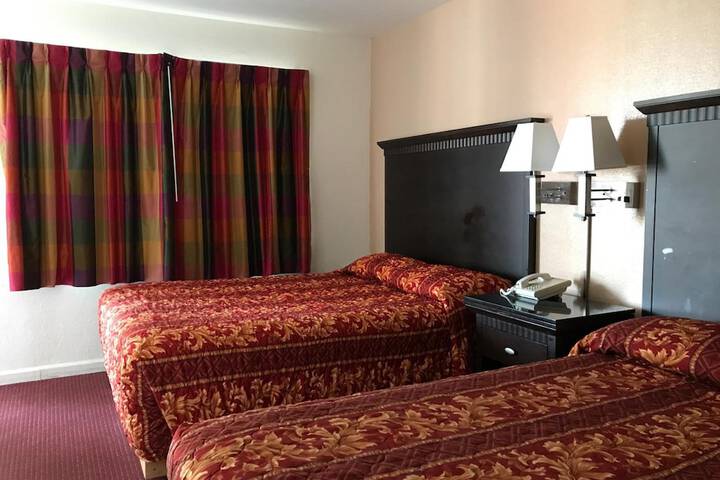 Room 21 of 25