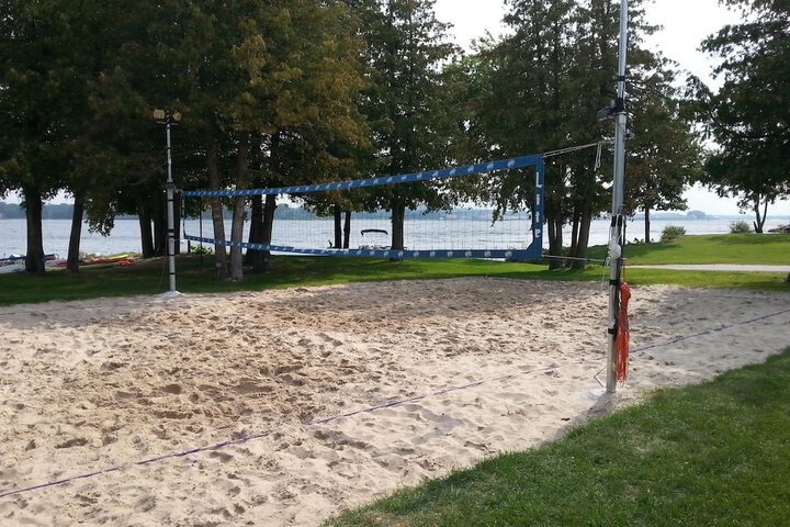Beach Harbor Resort