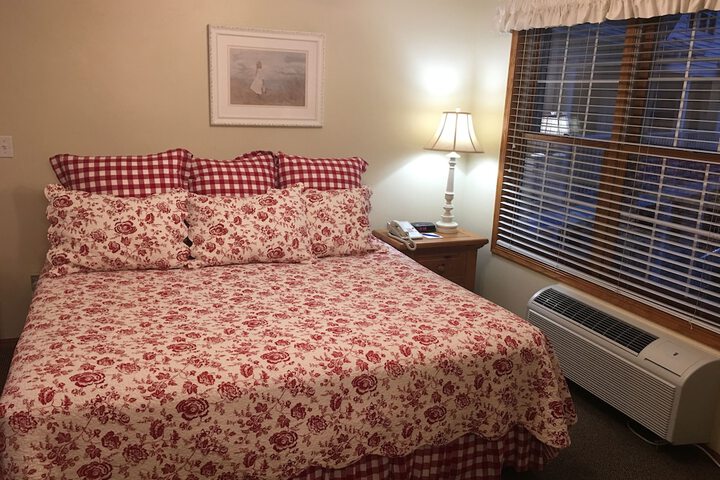 Room 115 of 157