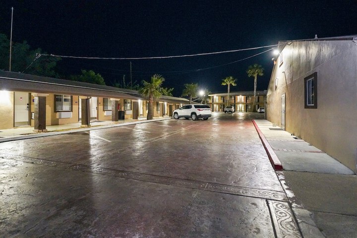 Hotel 14 of 43