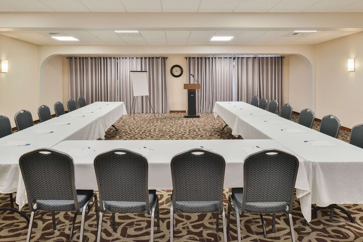 Best Western Edgewater Resort