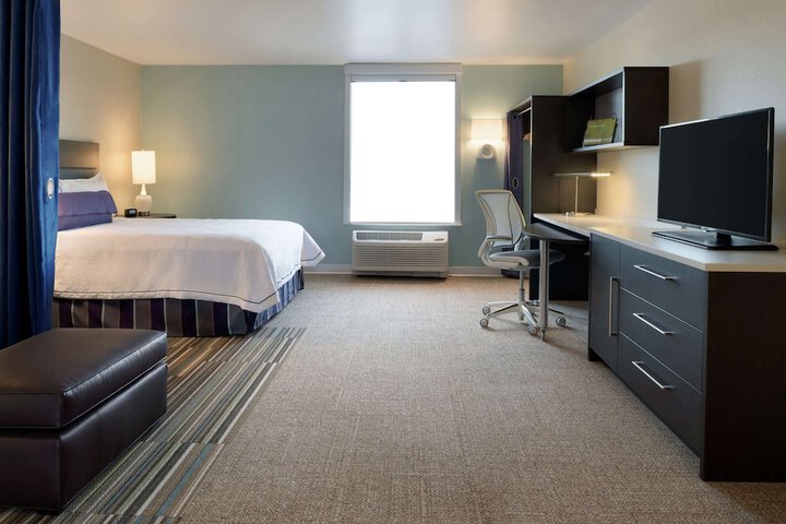 Room 19 of 39