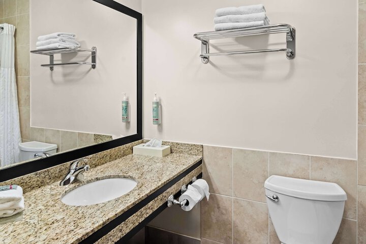 Best Western Maple Ridge Hotel