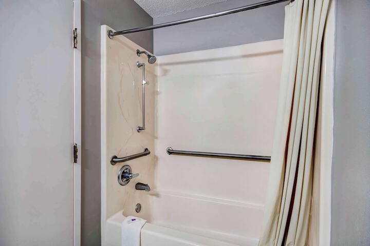 Studio 6 Extended Stay - Ocean Springs MS