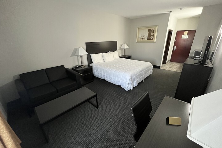 Room 26 of 41