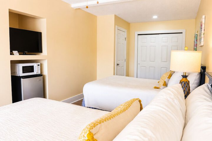 Belleair Beach Resort Motel