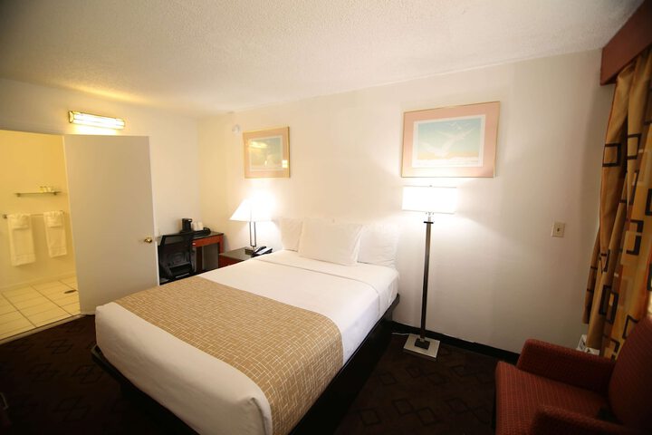 Room 21 of 26