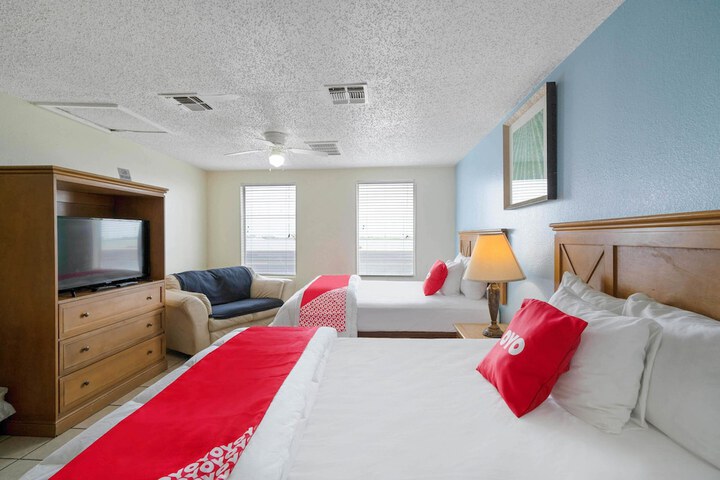 Room 34 of 67