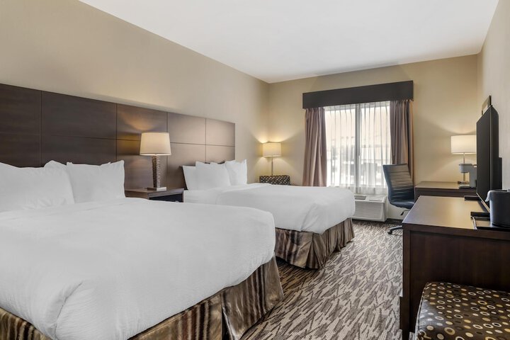 Best Western Plus Bridgewater Hotel & Convention Centre