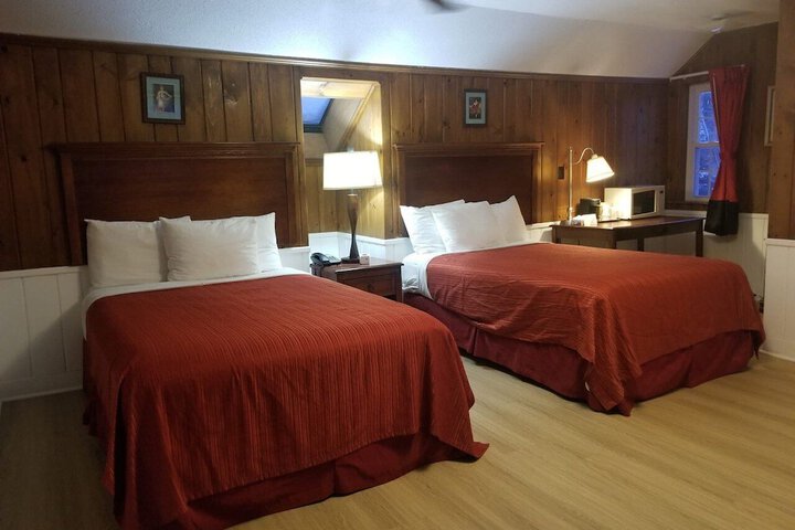 Stonybrook Motel & Lodge