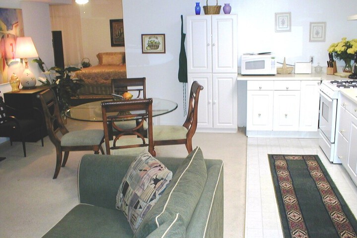The Columbia Inn at Peralynna Manor
