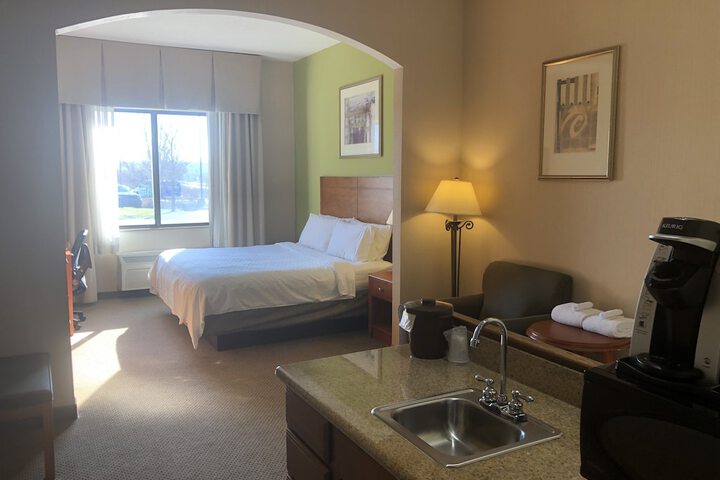 Room 17 of 47