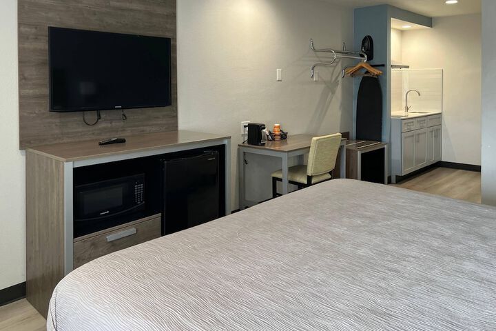 Quality Inn Tracy I-205