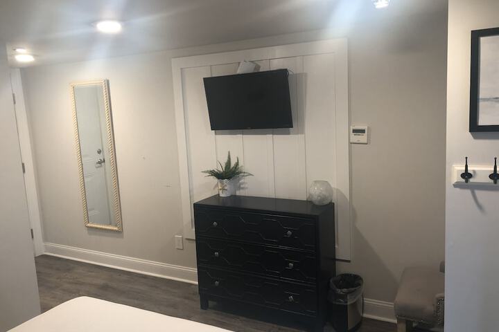 Room 36 of 74