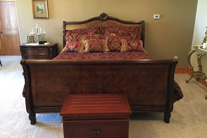 Room 9 of 27