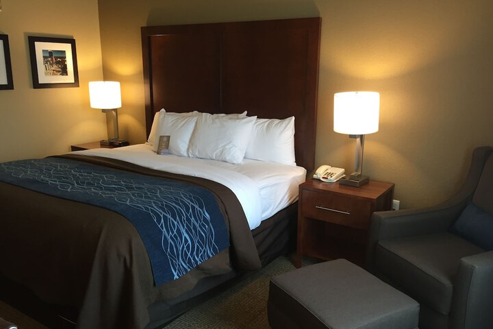 Room 18 of 43