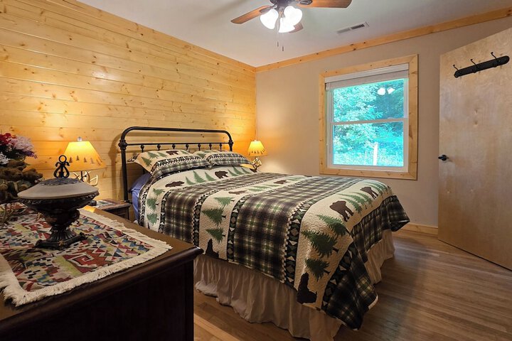 Yellow Creek Cabin