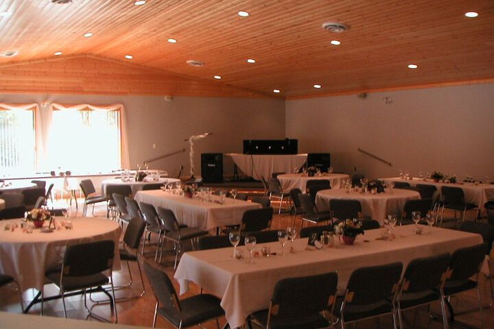 Ballroom/Hall 41 of 78