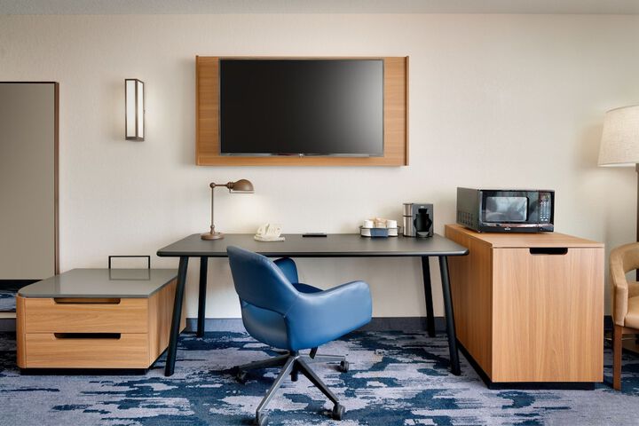 Room 20 of 38