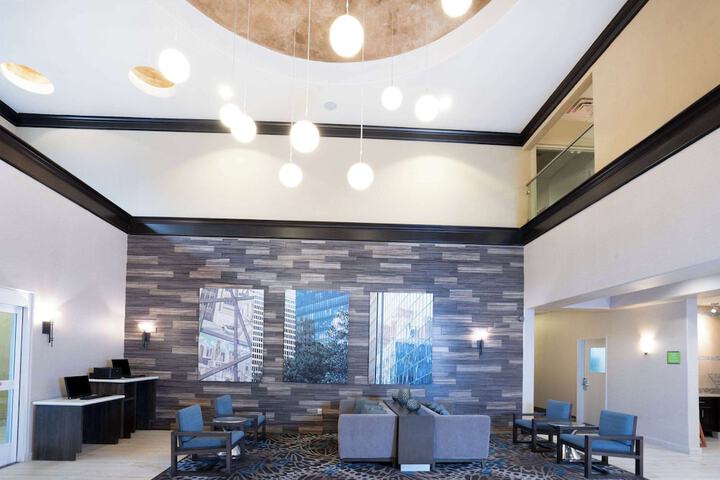 Hotel Interior 7 of 28