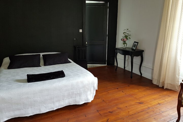 Room 8 of 60