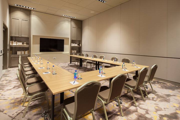 Meeting 22 of 40