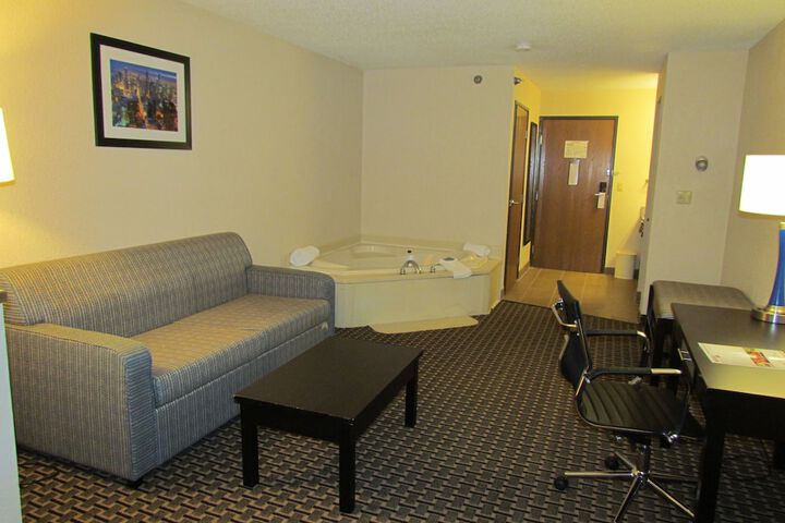 Room 30 of 49