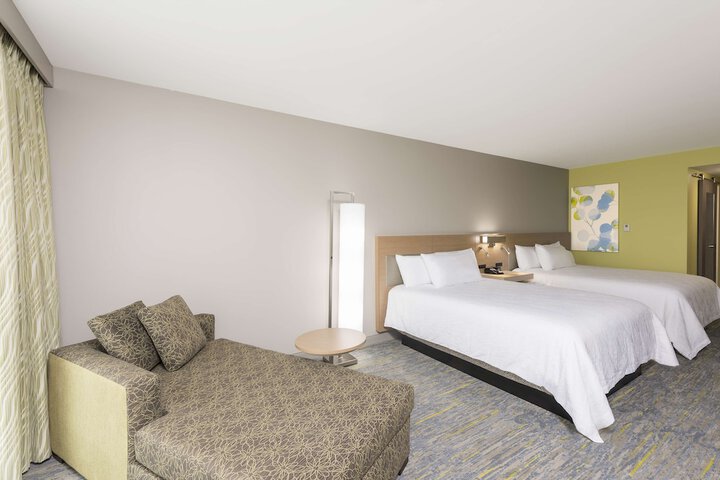 Room 9 of 21