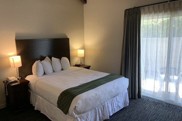 Room 19 of 36