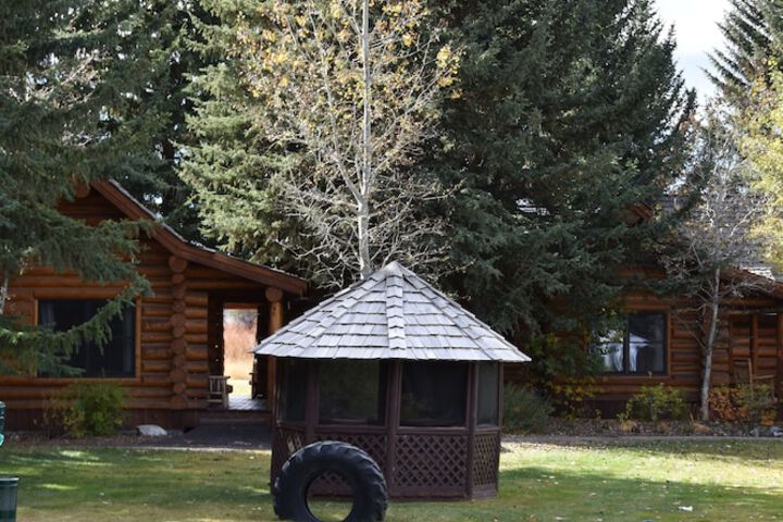 Hatchet Resort