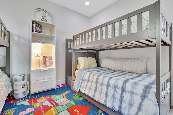 6BR Sleeps 15 Pool BBQ Firepit Games Stables More!