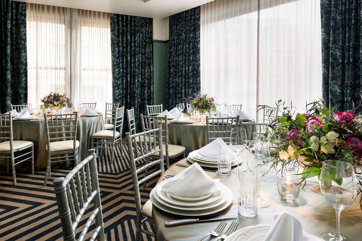 The Candler Hotel Atlanta Curio Collection by Hilton