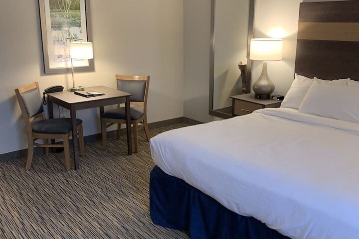 Little Crow Hotel & Conference Trademark by Wyndham