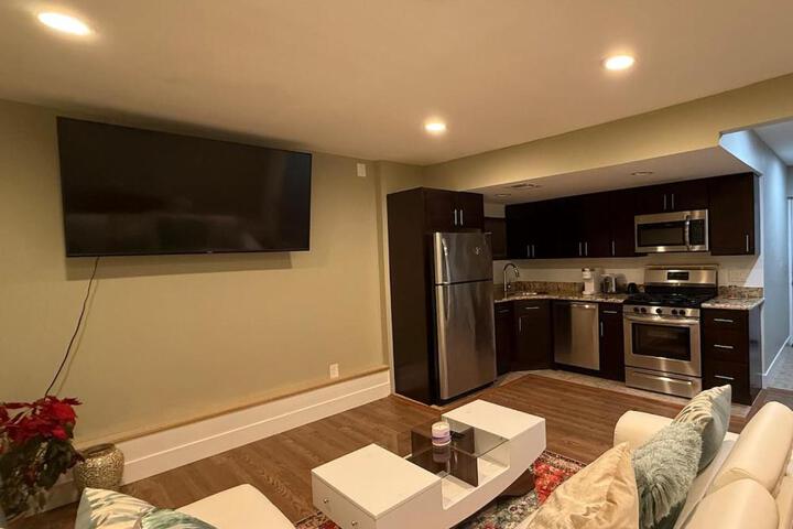 Private Guest House-Lake Ronkonkoma