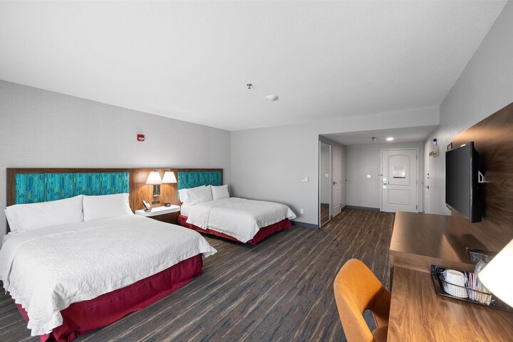 Hampton Inn & Suites Madera