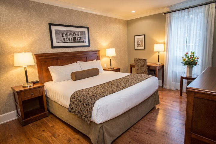 Hume Hotel & Spa