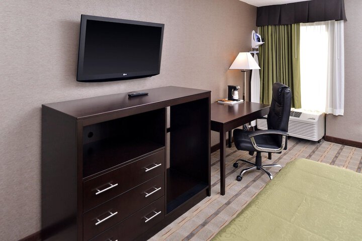Room 6 of 31