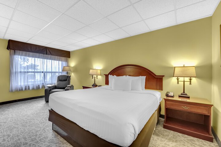 The Academy Hotel Colorado Springs