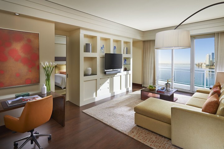 Room 27 of 56
