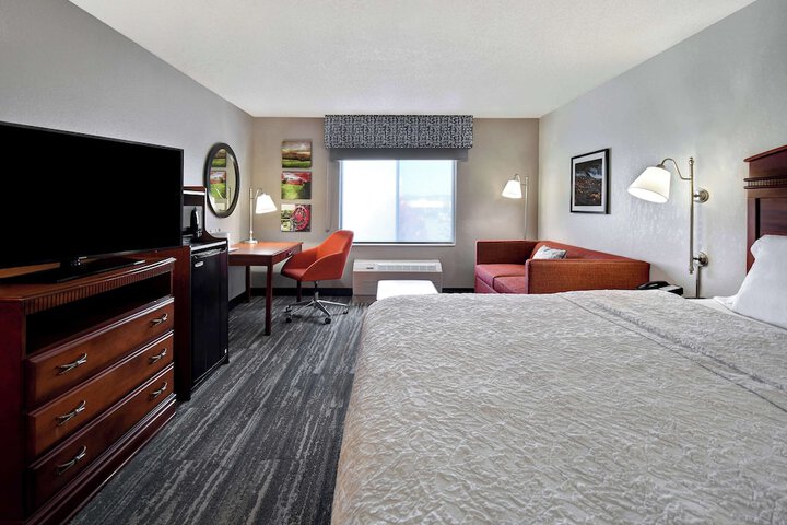Room 38 of 71