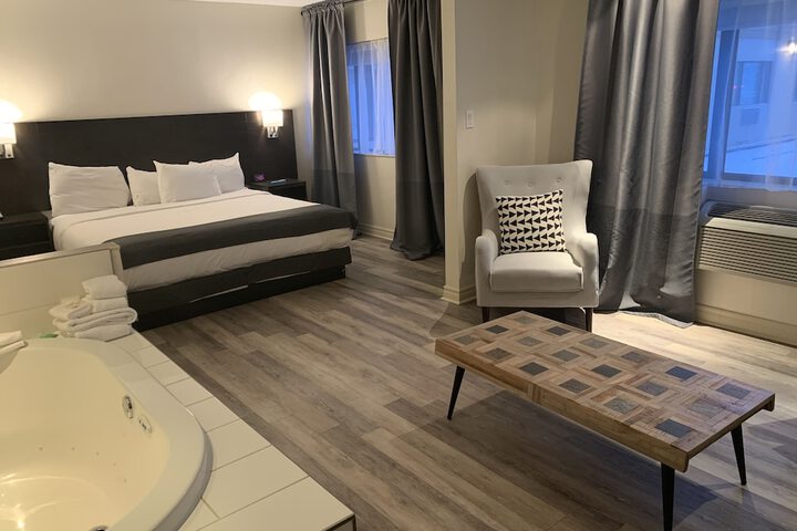 Room 55 of 64