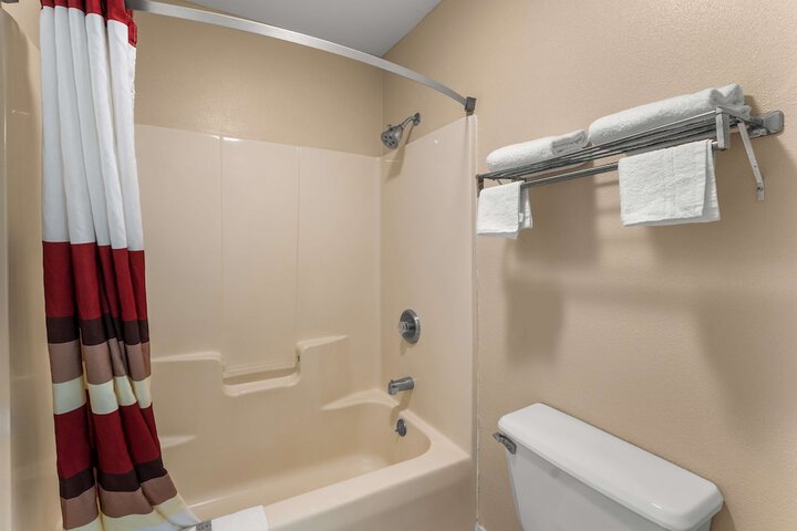 Americas Best Value Inn Montezuma
