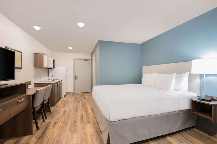WoodSpring Suites Savannah Pooler
