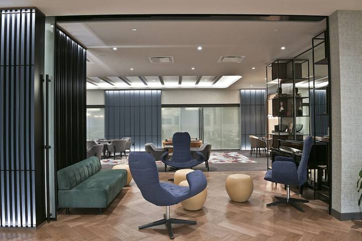 Sheraton Laval Hotel