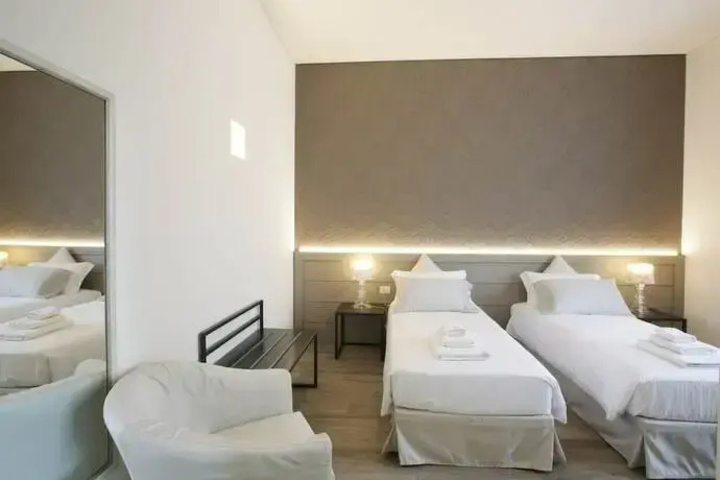 Regency Inn