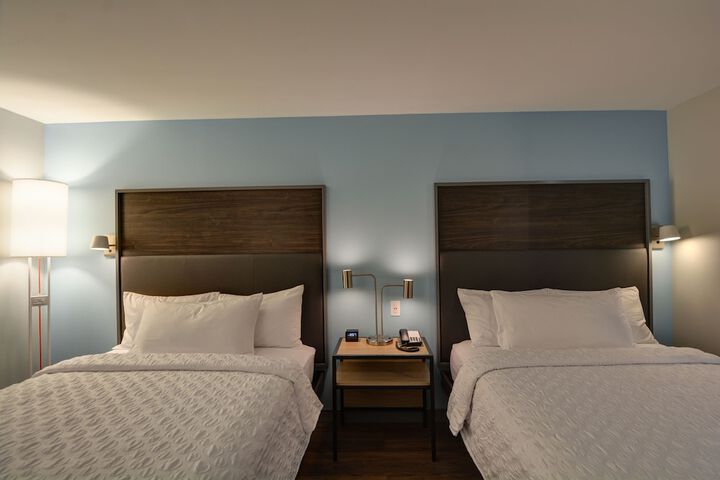 Room 19 of 48