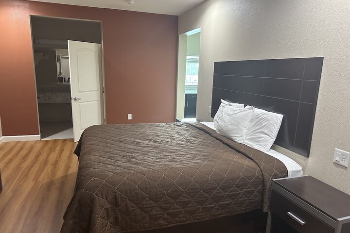 Room 20 of 46