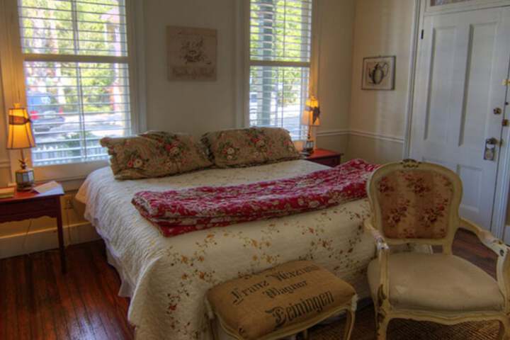 Florida House Inn