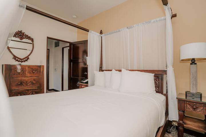 Room 206 of 283
