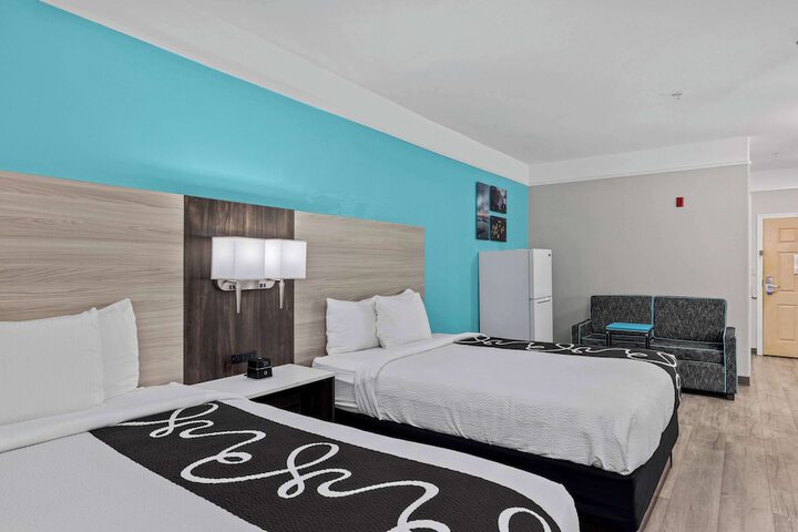 Room 48 of 115